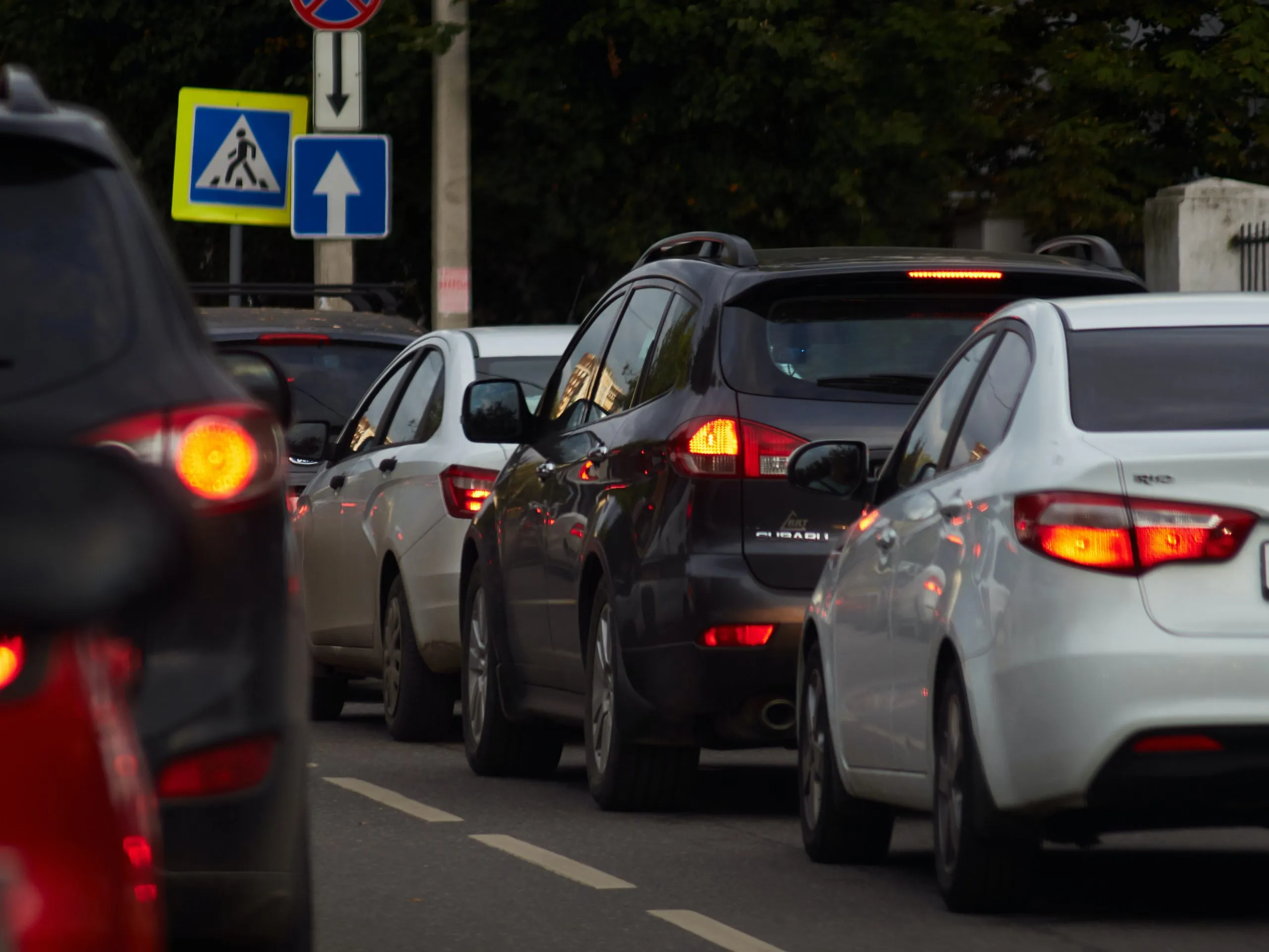 embouteillage en heure de pointe - impact logistique urbaine
